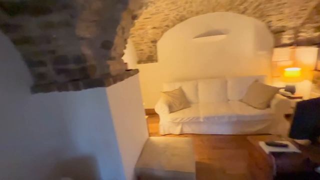 🆑 Renovated stone house in Andora, Liguria смотреть онлайн