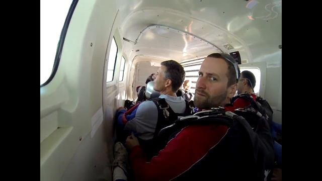 Matthew King's Tandem skydive! смотреть онлайн