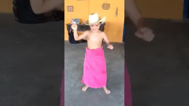 Cumbia Tribalera Santi Style by Diana Ponce смотреть онлайн