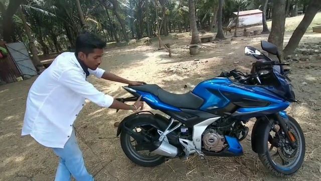 Bajaj Pulsar F250 Full Review in Tamil | features | mileage | top speed | pulsar 220f look in f250c смотреть онлайн