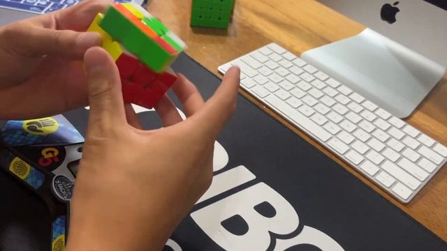 Rubik's Cube 4.39 Average Of 5 (Unofficial) - Matty Hiroto Inaba From Hawaii