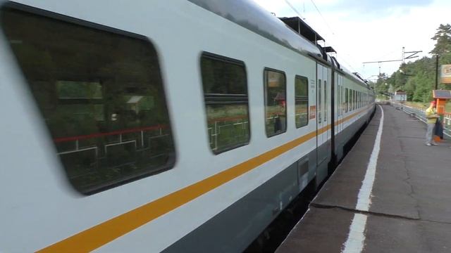 Электропоезд ЭП2Д-0028 ЦППК платформа Луч смотреть онлайн