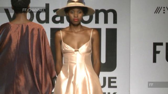 Young Designers Nadia Saete | Spring Summer 2019 | Full Show смотреть онлайн