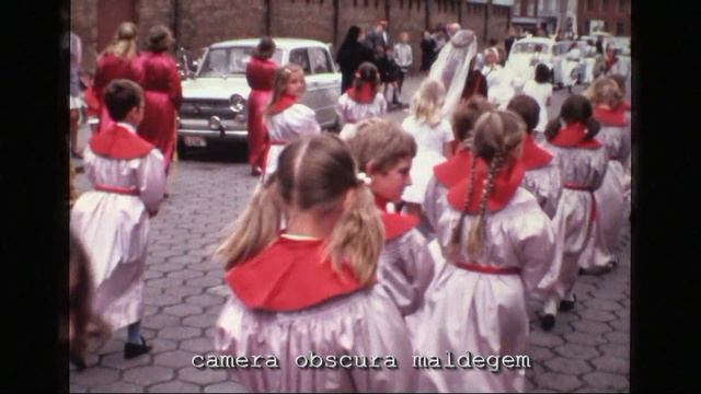4125 'Zusters Maricolen en de processie' (film super8)./S8-MARIZP-PROC смотреть онлайн