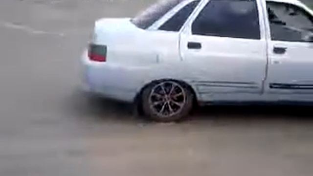 Десятка жжёт