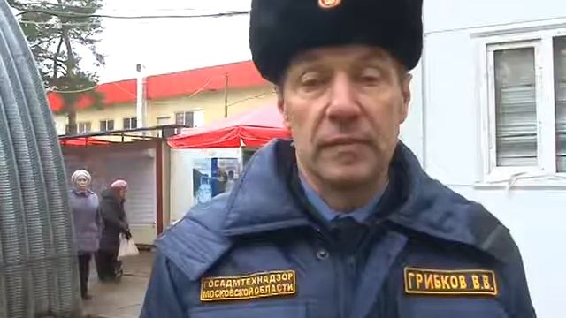 Отсутствие урн около торговых объектов г. Протвино смотреть онлайн