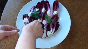 Очень вкусная закуска. Готовим салат из цикория
