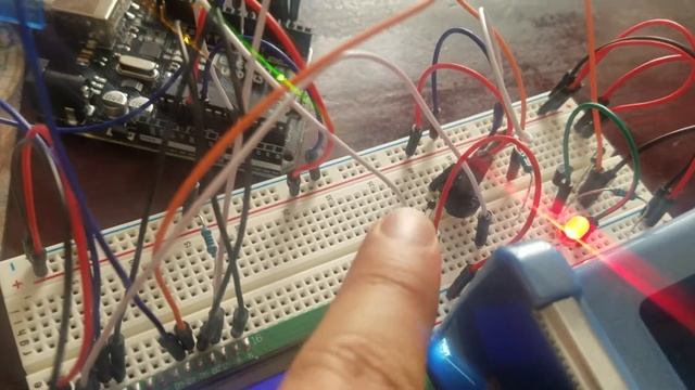 Temperature Controlled Fan By Arduino UNO R3