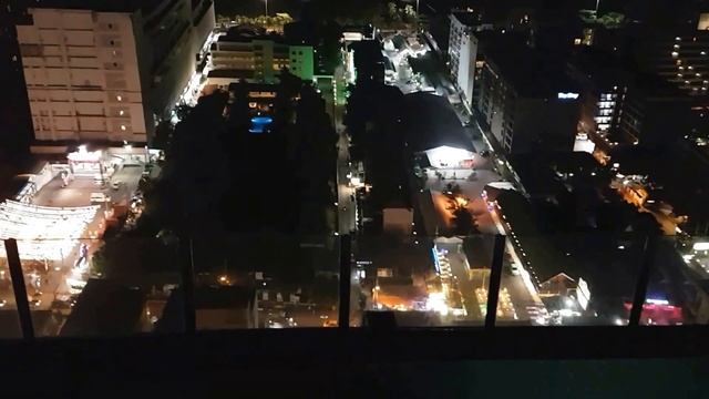 ПАТТАЙЯ, НОЧНОЙ ВИД С ВЫСОТЫ 100М. PATTAYA , NIGHT VIEW FROM THE HEIGHT OF 100M. смотреть онлайн