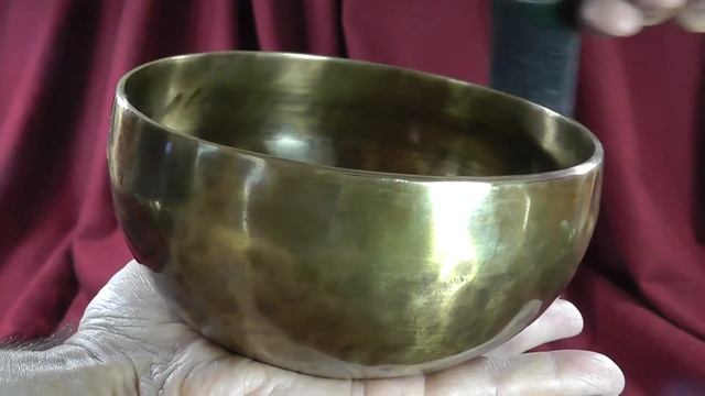 Поющая чаша кованая Антик, 16 см, Фа #,751 Гц смотреть онлайн