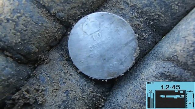 Metal Detecting: 10 Silver! 50 cent! 1935 Silver Quarter, 1910 Dime, 10 Silver coins! смотреть онлайн