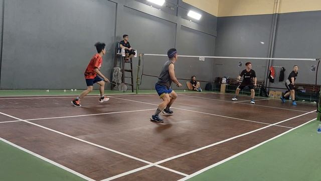 PB Sangkuriang Bandung ( Tri Yogo / Edwin ) VS Circle ( Tony Agus )