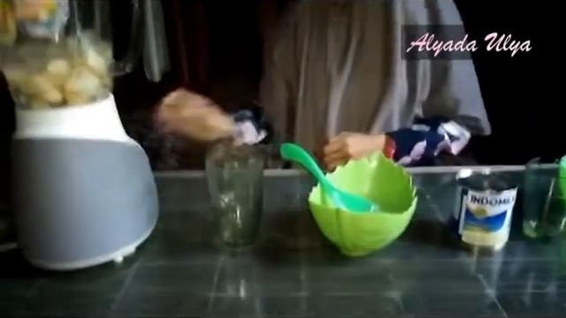 How to Make Apple Juice by Yaya смотреть онлайн