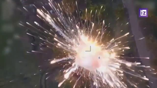 UAV "Lancet" destroys the Buk air defense system and the 155-mm howitzer M777A2 of the Ukraine смотреть онлайн