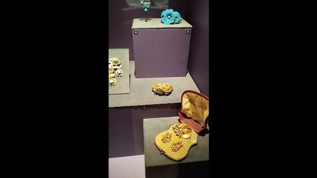 Блеск Русского двора.
Драгоценности.
Исторический музей.
22.01.2025 смотреть онлайн