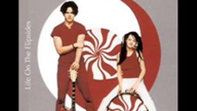 The White Stripes-Look Me Over Closely-Life On The Flipsides смотреть онлайн
