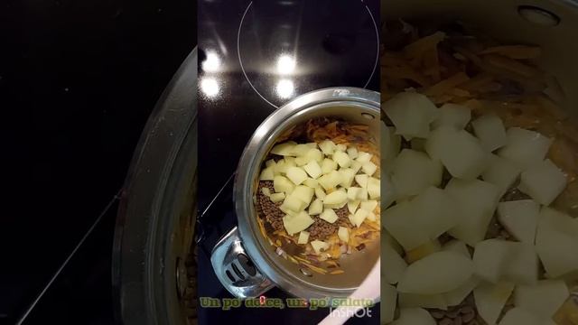 ЧЕЧЕВИЧНЫЙ СУП С КУРКУМОЙ/ ZUPPA DI LENTICCHIE E CURCUMA смотреть онлайн