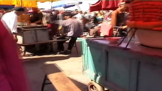 Sunday market Kashgar, Xinjiang, China смотреть онлайн