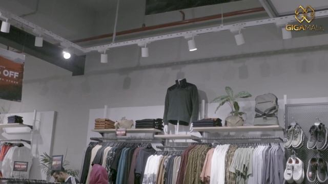 Outfitters | Giga Mall Brands | Giga Mall Islamabad смотреть онлайн