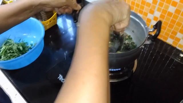 แกงอ่อมหอยหนาม by วิ6พลัดถิ่น смотреть онлайн