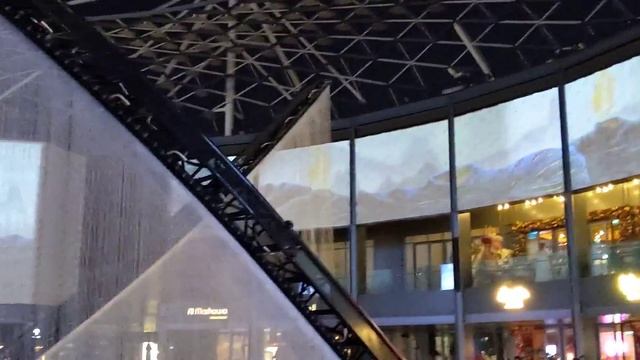 Водно-световое шоу на City Walk смотреть онлайн