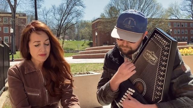 Grey DeLisle & Mason Winfree - Lord, I’m in Your Care (Autoharp) смотреть онлайн