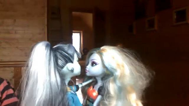 Видео с веб-камеры. Дата: 27 августа 2013 г., 19:45. смотреть онлайн