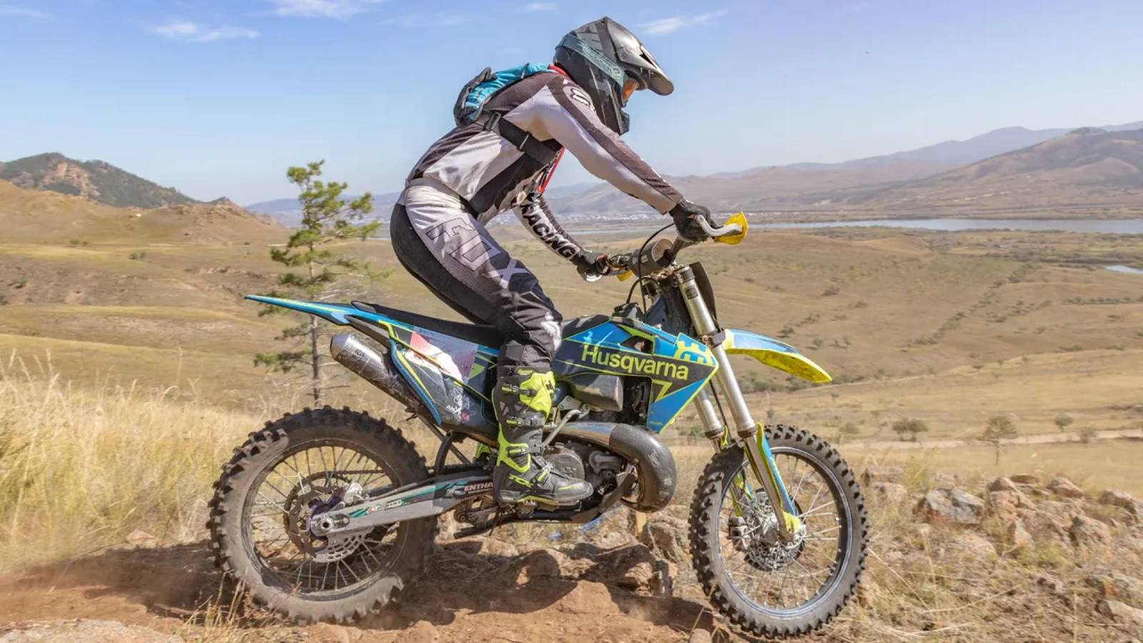 Буйные есть? 3 день смотреть онлайн