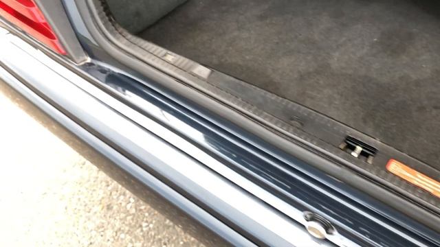 Mercedes E320 Cabrio смотреть онлайн