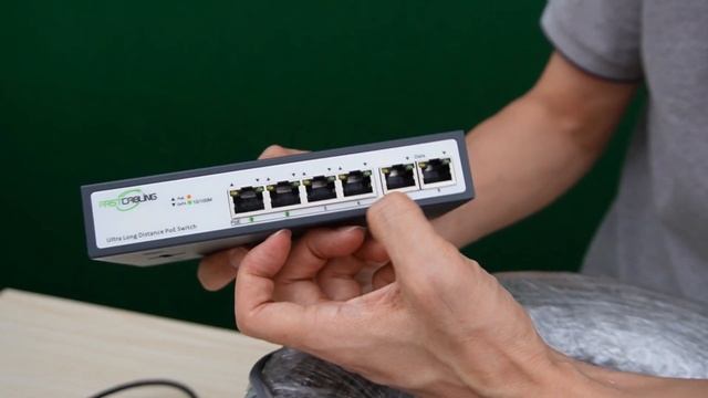 PoE+ Switch VS Long Range PoE+ Switch смотреть онлайн