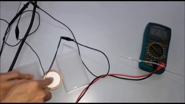 Round Piezo Generator смотреть онлайн