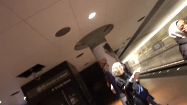 BDMV 300 Metro Centre For Blue Line To Pentagon City