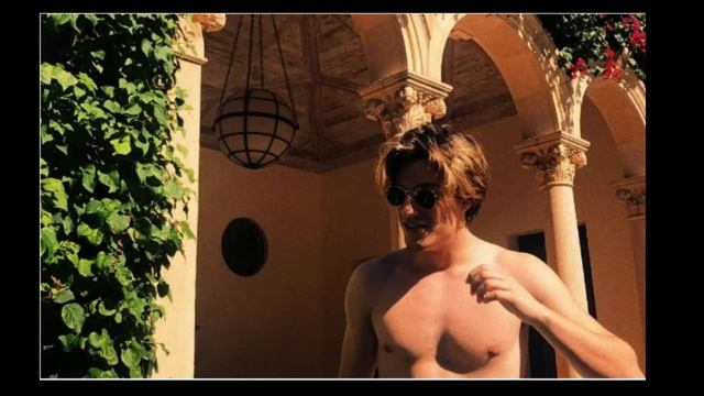 Who is Jake Bongiovi, son of Jon Bon Jovi and boyfriend of 'Stranger Things' actress смотреть онлайн