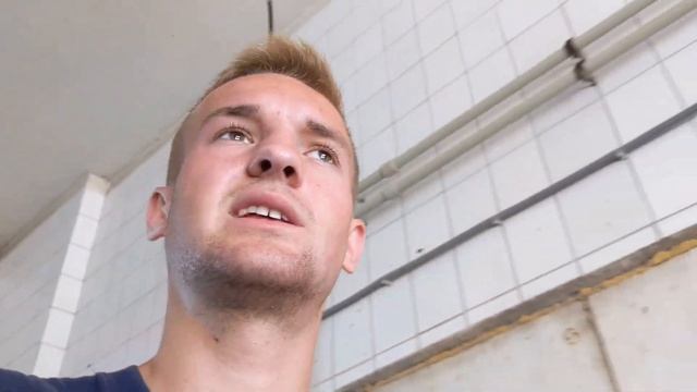 Як проходить мій день , шлях простого хлопця . смотреть онлайн