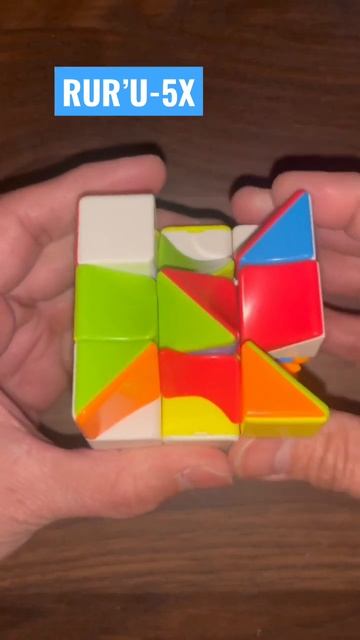 Flipping the center square of the 3x3x3 Twisty Cube#viral#yt#ytshorts#video#trending#shorts#youtube смотреть онлайн