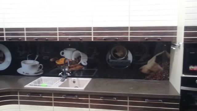 Кухонный фартук - скинали. Стекло 8 мм. смотреть онлайн