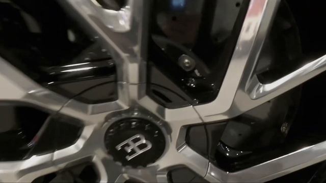 Entrei na BUGATTI CENTODIECI que custa 55 milhões de reais em Londres. смотреть онлайн