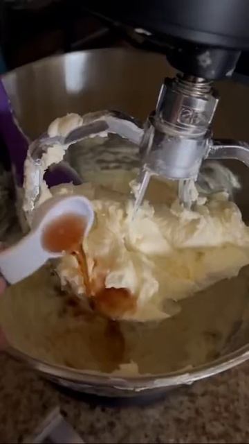 No bake Oreo cheesecake cups! (Recipe from Cupcake Savvy’s Kitchen) #shorts #nobakeoreocheesecake смотреть онлайн