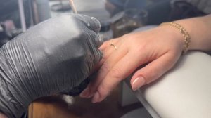 Услуги салона красоты Natural Beauty в 4 руки: окрашивание корней+комплекс маникюр.