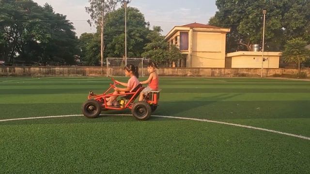 Homemade mini electric Gokart p3: Test drive | Car Tech смотреть онлайн