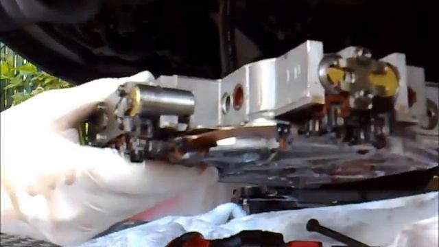 HOW TO REMOVE AUTOMATIC TRANSMISSION VALVE BODY смотреть онлайн