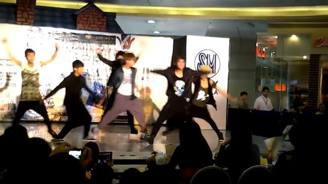 130519 EXOTIX M- History @ KPOP Heyday смотреть онлайн