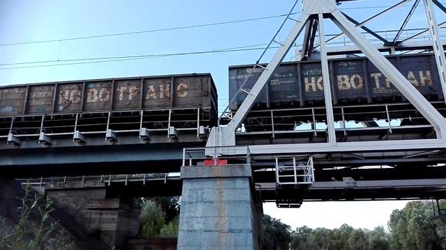 Длинный грузовой поезд☺👍 смотреть онлайн