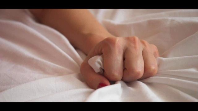 Luego de 5 horas de pasión, una mujer apodada la "Fiera" murió mientras tenia sexo смотреть онлайн