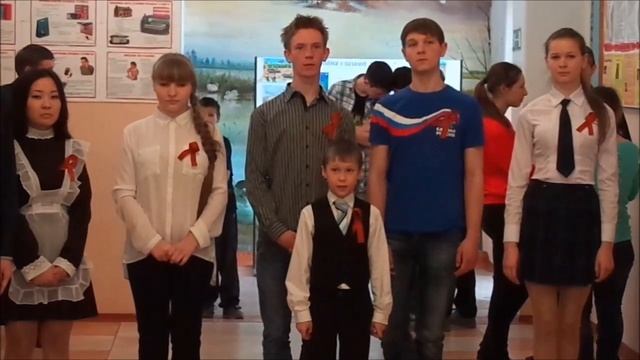 Флэш-моб "Война ещё исчезнуть не готова" смотреть онлайн