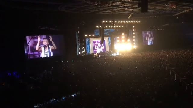 Ленинград в Олимпийском. 16.12.2017 ( 20 лет на радость) смотреть онлайн