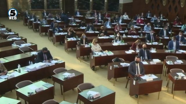 Заев сакаше да демонстира дека владеачкото мнозинство е стабилно и фунцкионира смотреть онлайн