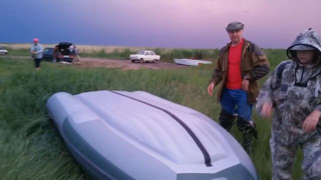 Дно нднд на лодке СВ 390 МК. смотреть онлайн