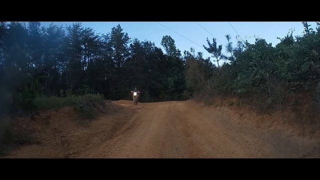 Can-Am Outlander 800 XMR and Can-Am Outlander 1000 XMR Trail riding to Cluster Springs смотреть онлайн