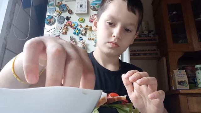Сделать чёрный гамбургер смотреть онлайн
